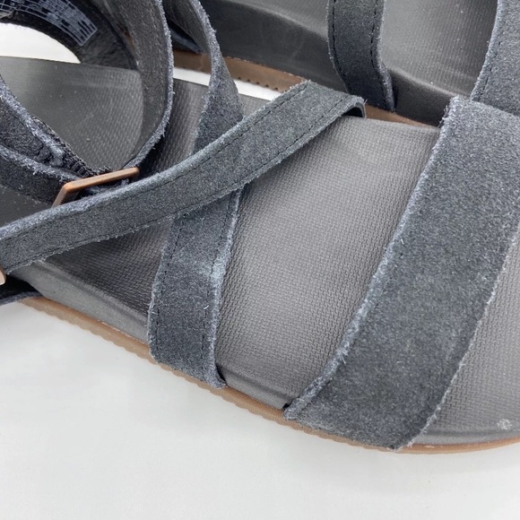 Chaco Rose Black Leather Strap Gladiator Sandals Sz 9 Women's JCH107806 - Picture 6 of 10